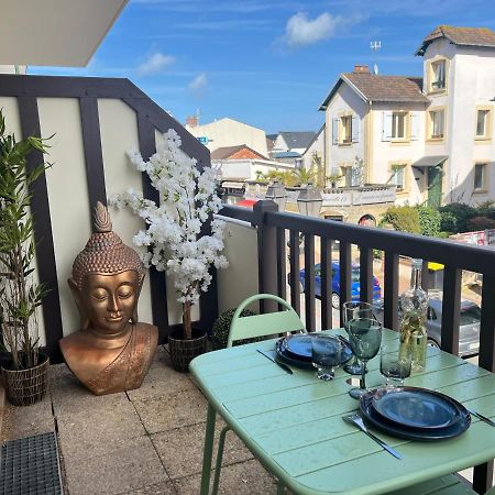Appartement Hyper Centre De Cabourg Avec Balcon Exterior foto