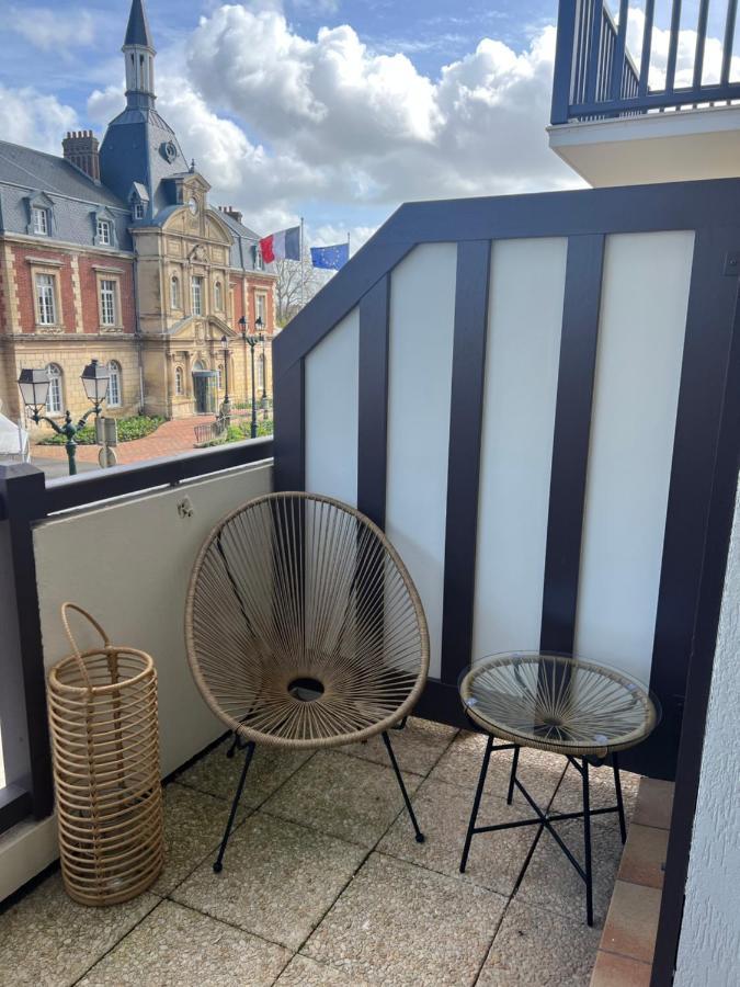 Appartement Hyper Centre De Cabourg Avec Balcon Exterior foto